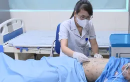 Chăm sóc và phòng ngừa trẻ mắc bệnh thủy đậu trong thời tiết giao mùa