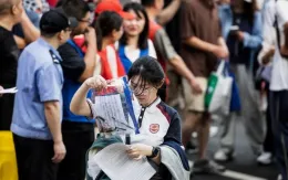 Hơn 13,4 triệu thí sinh Trung Quốc vượt vũ môn ở kỳ thi khốc liệt hàng đầu thế giới