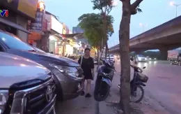 Dẹp nạn lấn chiếm vỉa hè, lòng đường: Bất lực hay buông lỏng?