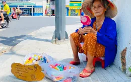 Người giữ “ký ức” tuổi thơ trên đất Huế