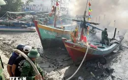 TP Hồ Chí Minh: Cháy 3 thuyền đánh cá nhưng không thiệt hại về người