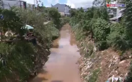 Giảm ngập lụt từ suối trong lòng phố