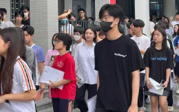 Vì sao điểm chuẩn một trường nội thành Hà Nội giảm tới 16,25 điểm?