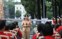 Tuyên truyền an toàn giao thông cho nhân viên vận hành xe bus 2 tầng