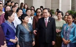 Chủ tịch Quốc hội Trần Thanh Mẫn tiếp Đoàn đại biểu Hội Phụ nữ Lào và Campuchia