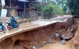 Mưa lũ gây thiệt hại nặng ở Điện Biên