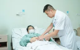 Thủng trực tràng do nuốt phải tăm tre