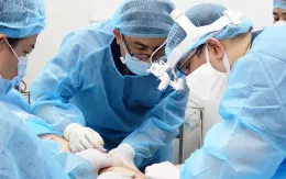 Sclaser khác gì với tiêm xơ trong điều trị giãn tĩnh mạch?