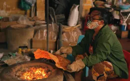 Sức sống của làng nghề tráng bánh đa, bánh đa nem Thổ Hà