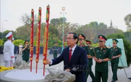 Lãnh đạo TP Hồ Chí Minh dâng hương tưởng niệm các anh hùng liệt sĩ