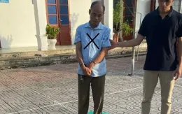 Bị khởi tố vì mua bán rắn hổ chúa