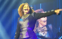 Chế độ giảm cân thần tốc của Janet Jackson khiến bạn bè lo lắng