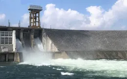 Hồ Thác Bà xả lũ lưu lượng lớn nhất gần 30 năm qua