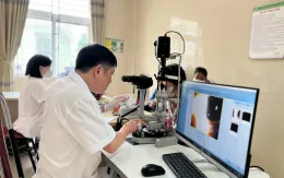Infographic: Nguyên nhân gây nhức, mỏi mắt ở trẻ và giải pháp chăm sóc, bảo vệ mắt đúng cách