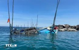 Bình Định: Xuất bến phương tiện để hỗ trợ tàu cá đang bị hỏng máy trên biển