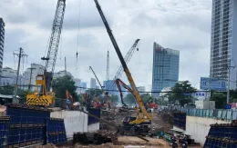 TP Hồ Chi Minh: Yêu cầu khắc phục tình trạng hư hỏng mặt đường Nguyễn Văn Linh