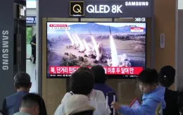 Triều Tiên phóng mưa tên lửa đạn đạo ra vùng biển phía Đông