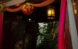 Khám phá ngôi đình 200 tuổi giữa lòng Hà Nội