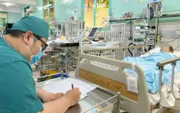 Cứu bệnh nhi có nhịp tim lên đến 220 lần/phút
