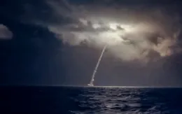 Xung đột với Ukraine leo thang căng thẳng, Nga khởi động tập trận hạt nhân chiến lược