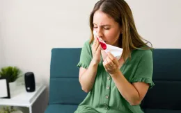 Hai dấu hiệu của bệnh huyết áp cao có thể nhận diện trên khuôn mặt