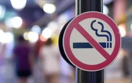 Thành phố Osaka (Nhật Bản) cấm hút thuốc lá trên phố