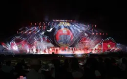 Rực rỡ đêm nghệ thuật “Cùng nhau giữ nước” tại Hoàng thành Thăng Long