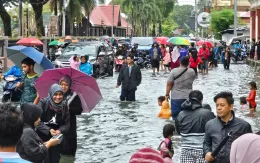 Malaysia sơ tán hơn 90.000 người tránh trận lũ lụt tồi tệ nhất một thập kỷ