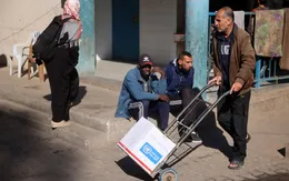 Người dân Dải Gaza khốn khổ khi mùa đông khắc nghiệt ập tới