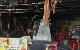 Cháy quán cơm gà, 2 người dân được cứu thoát