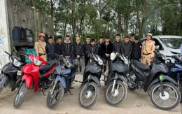 Gây náo loạn trên đường đi đón bạn ra tù, 12 thanh niên bị tạm giữ