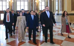 Thủ tướng thăm Bảo tàng Quốc gia - biểu tượng văn hóa và lịch sử của Séc