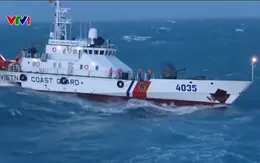 Khó khăn, vất vả của lính biển ngày Tết