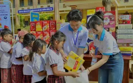 Góp bánh kẹo sau Tết tặng trẻ em khó khăn vùng biên giới