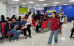 Hà Nội: Số lượng người dân đi tiêm vaccine phòng cúm tăng đột biến