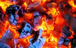 2 mẹ con ngộ độc khí CO do dùng than trong phòng kín