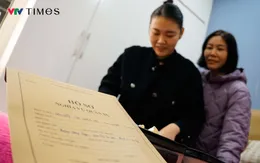 Nữ cử nhân kế toán viết đơn xin lên đường nhập ngũ