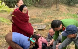 Công an xã cứu hộ thành công cụ bà 88 tuổi bị rơi xuống giếng