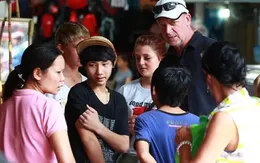 Giải pháp nào giúp bảo vệ du khách trước nạn "chặt chém"?