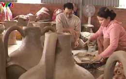 Gạch gốm Chăm - Hướng đi mới ở làng nghề cổ xưa