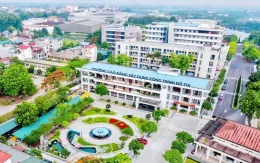 Bộ GDĐT tiếp nhận 17 trường đại học, cao đẳng, doanh nghiệp từ Bộ LĐTBXH