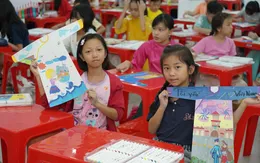 TP Hồ Chí Minh khởi động cuộc thi vẽ trên áo dài chủ đề “Thành phố em yêu”