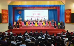 Bộ Nội vụ: Tạm dừng tổ chức Đại hội Thi đua yêu nước cấp huyện, xã