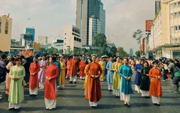 Hơn 3.000 người tham gia Đồng diễn dân vũ với áo dài mừng ngày Quốc tế phụ nữ