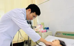 Kịp thời cứu sống người phụ nữ uống 113 viên thuốc an thần cùng lúc