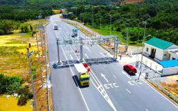 Bỏ barie tại trạm thu phí: Cần sớm có cơ chế