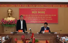 Tháo gỡ khó khăn để tăng trưởng trên 8%