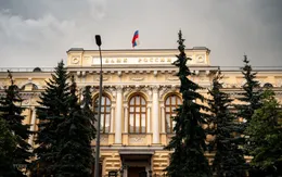 Ngân hàng Trung ương Nga hạ lãi suất xuống 17%