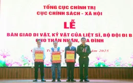 Quảng Trị: Bàn giao di vật, kỷ vật của liệt sĩ về với thân nhân