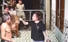 Nhóm người xông vào nhà dân uy hiếp bố của con nợ để đòi tiền ở Đồng Nai